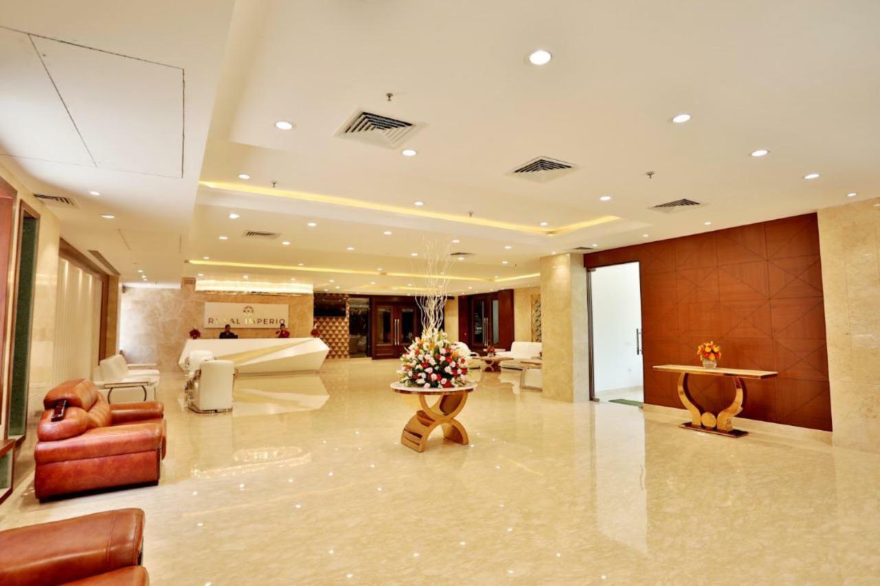 Hotel Royal Imperio Faridabad Esterno foto