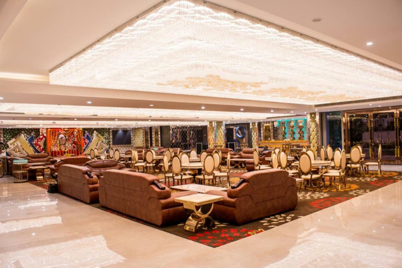 Hotel Royal Imperio Faridabad Esterno foto